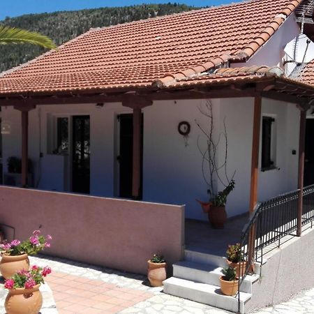 Apartamento House Of Garden Dragano Exterior foto