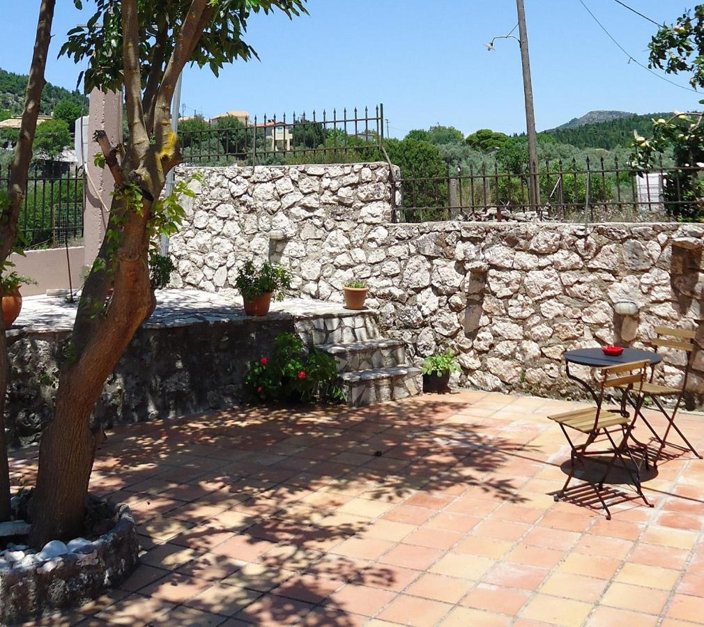 Apartamento House Of Garden Dragano Exterior foto