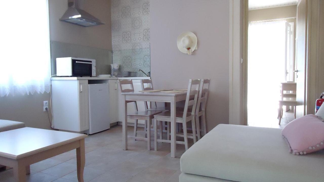 Apartamento House Of Garden Dragano Exterior foto