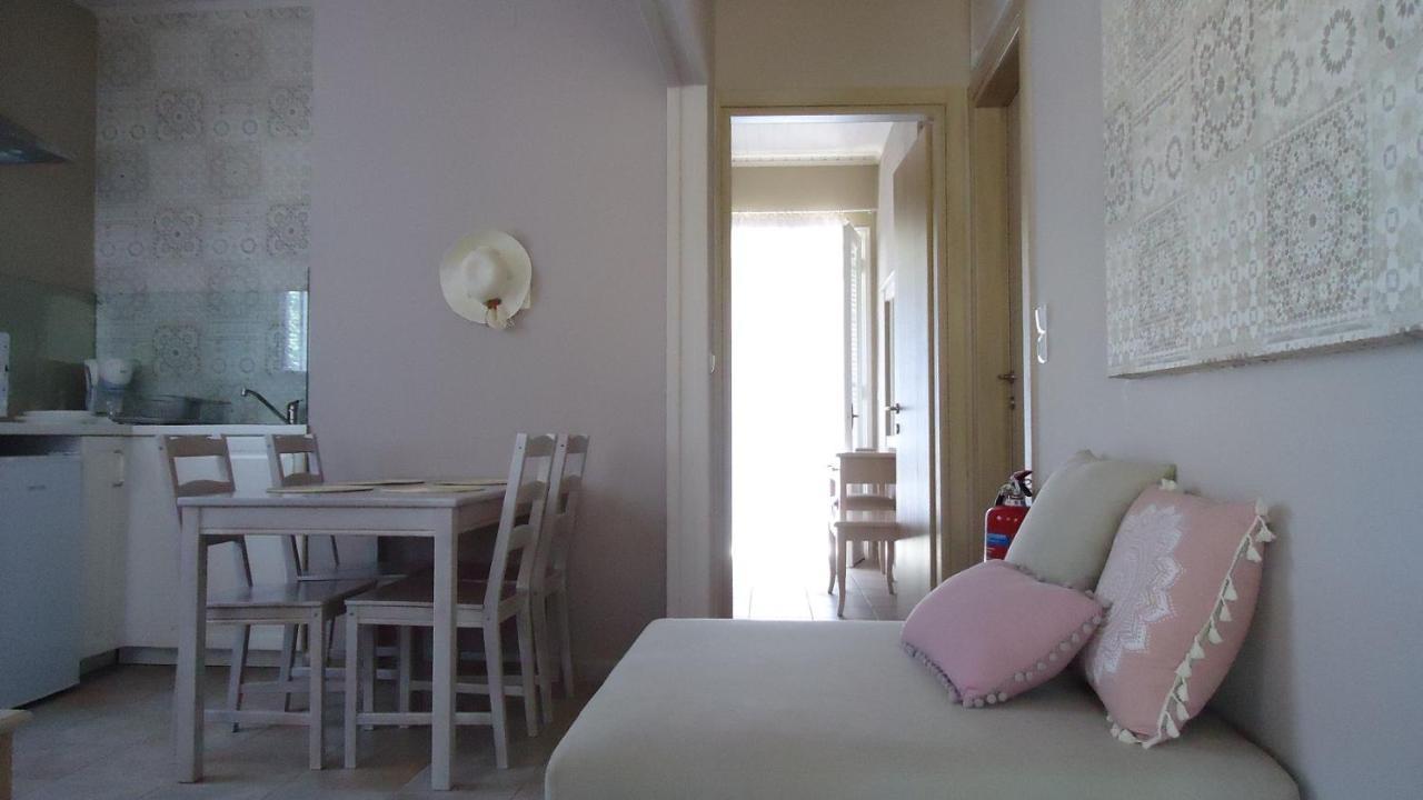 Apartamento House Of Garden Dragano Exterior foto