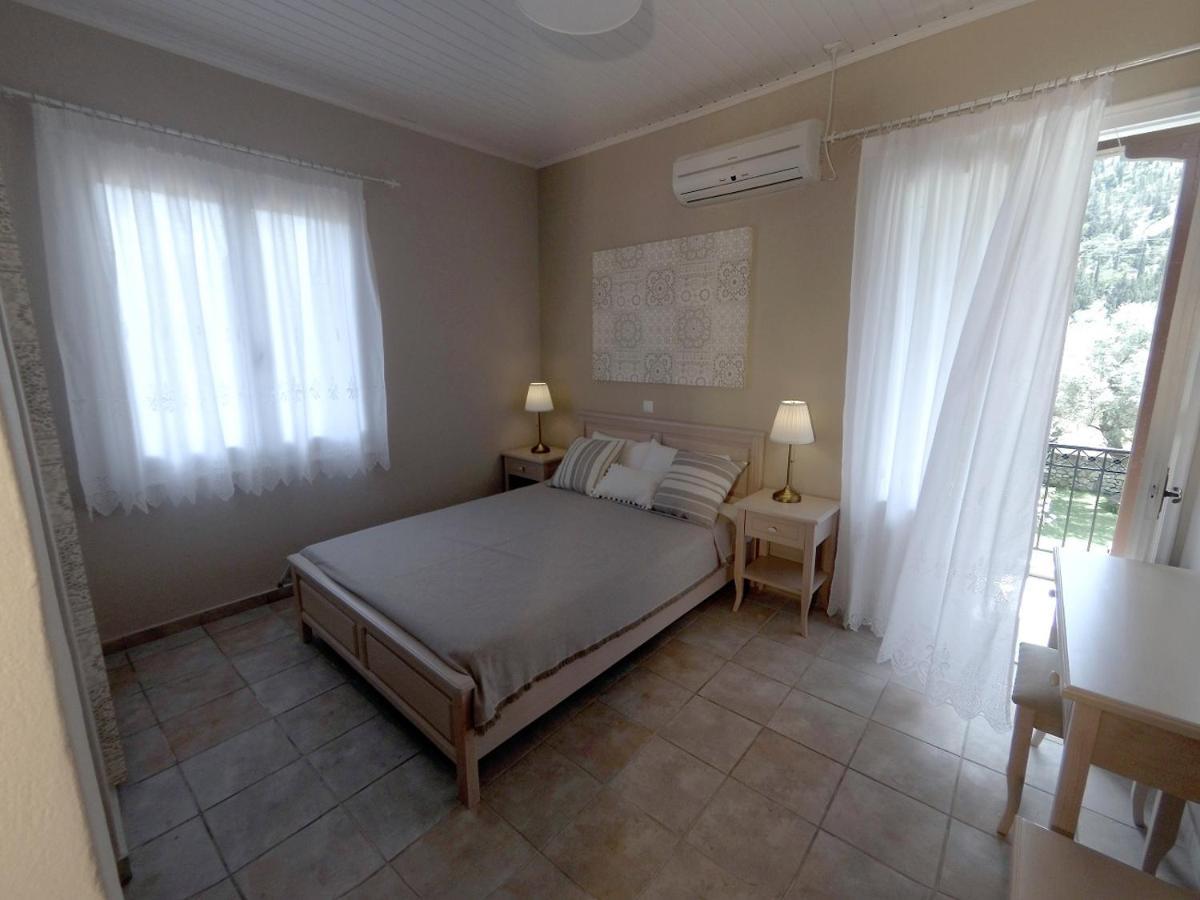 Apartamento House Of Garden Dragano Exterior foto