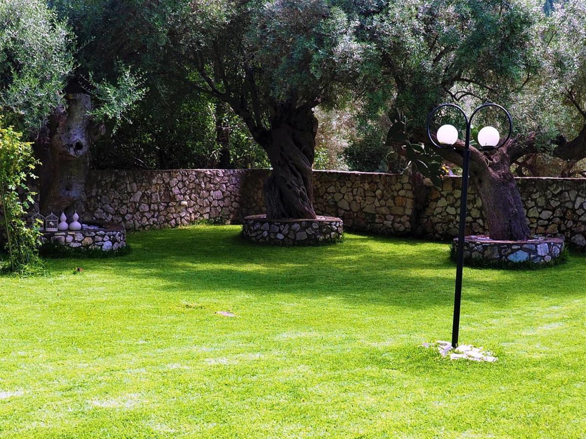 Apartamento House Of Garden Dragano Exterior foto