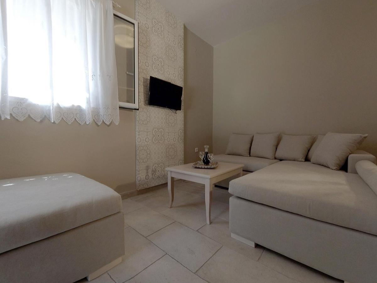 Apartamento House Of Garden Dragano Exterior foto