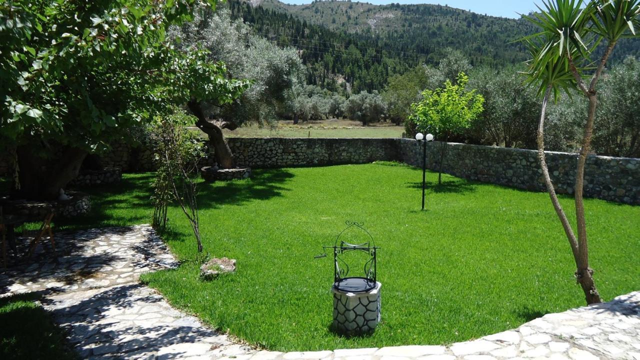 Apartamento House Of Garden Dragano Exterior foto